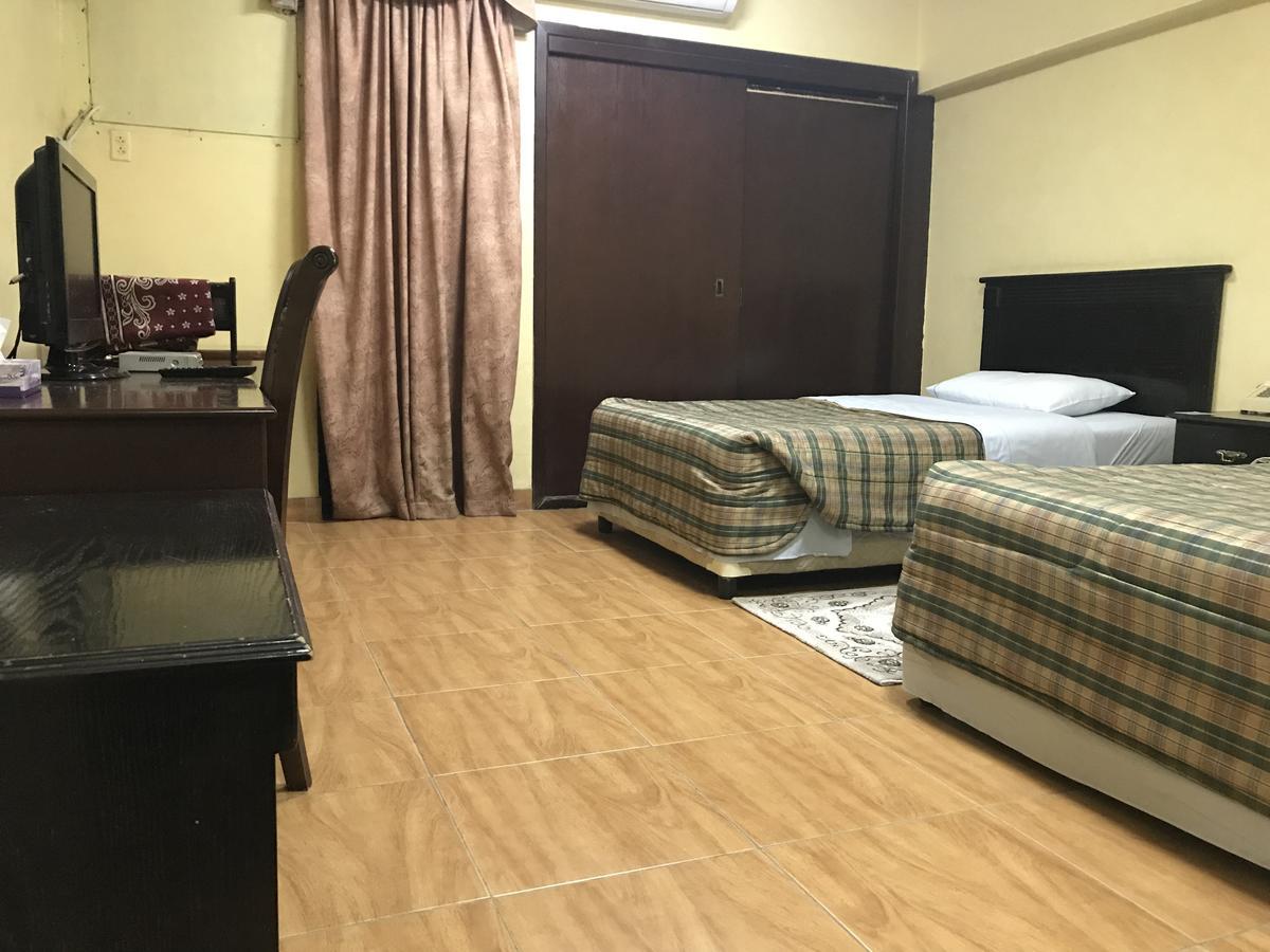 Al Musafer Hotel Riyadh Bagian luar foto