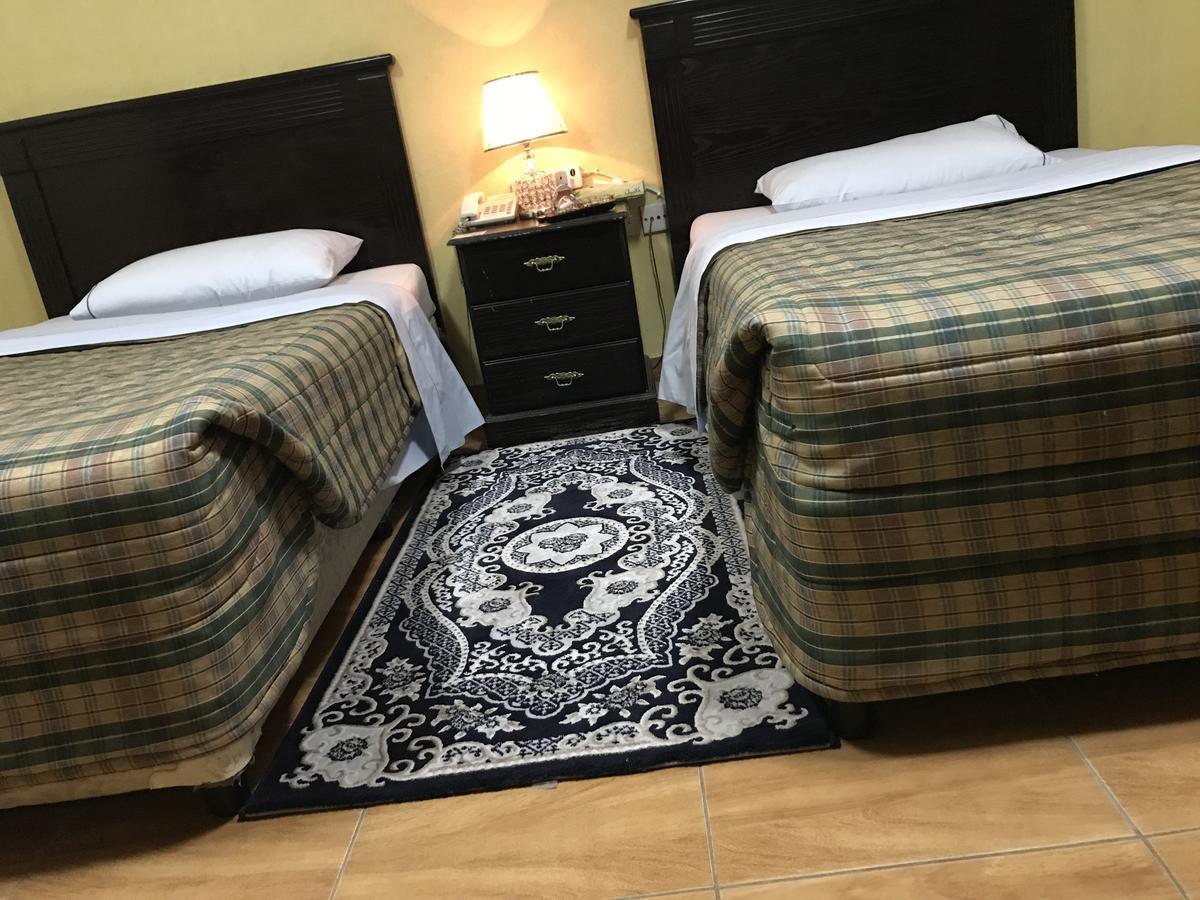 Al Musafer Hotel Riyadh Bagian luar foto